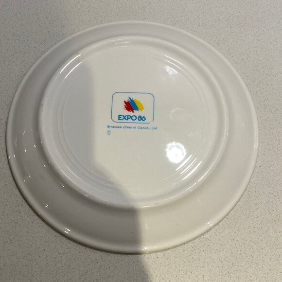 Vintage Expo 86 Vancouver Canadian Pavilion Syracuse China of Canada - Picture 4 of 10